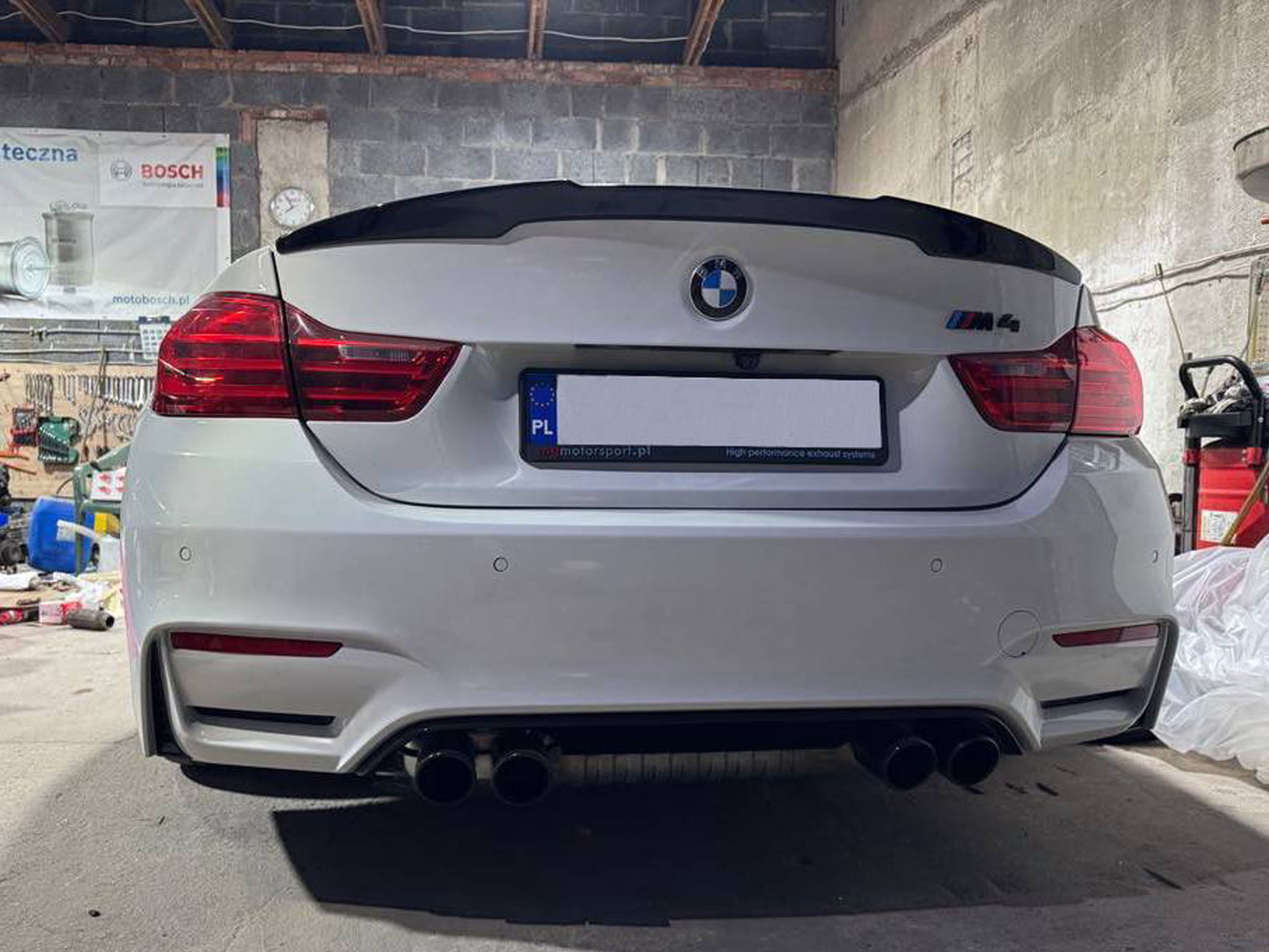 m4 tył g mechanik samochodowy Wieruszów Szwagry Garage